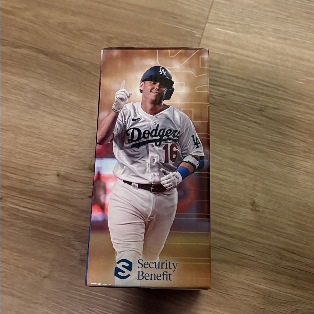 NIB Will Smith 2024 Dodgers giveaway - Picture 4 of 4